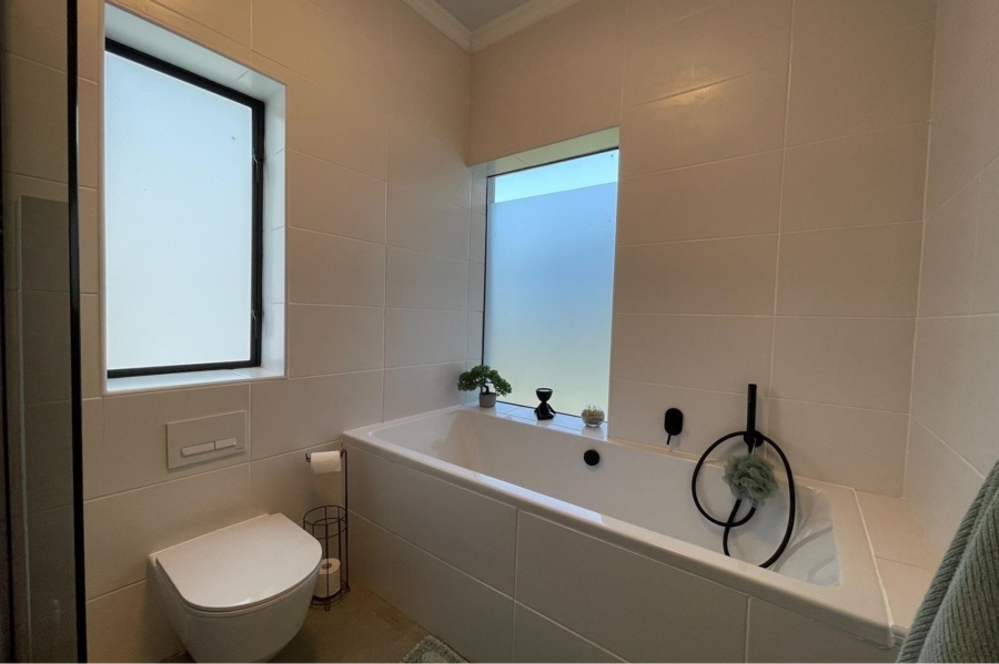 3 Bedroom Property for Sale in Island View Western Cape